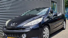 Zwart Gebruikt 2008 Peugeot 207 CC Cabriolet | € 2.995 (Goede deal)