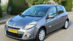 Grijs Gebruikt 2011 Renault Clio II Hatchback | € 2.499 (Eerlijke prijs)