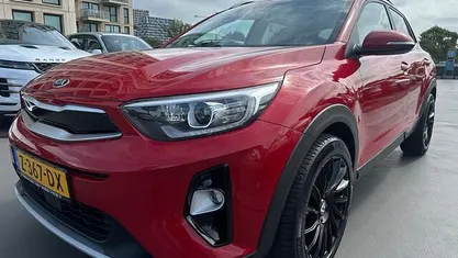 Occasion 2017 Kia Stonic SUV | € 10.950 (Eerlijke prijs)