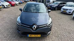 Grijs Gebruikt 2017 Renault Clio IV Zen Hatchback | € 8.900 (Eerlijke prijs)