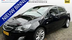 Zwart Gebruikt 2010 Opel Astra Cosmo Hatchback | € 6.845 (Eerlijke prijs)