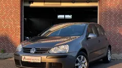 Grijs Gebruikt 2005 VW Golf IV Business Hatchback | € 2.450 (Eerlijke prijs)