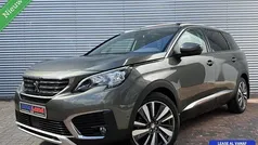 Grijs Gebruikt 2018 Peugeot 5008 MPV | € 18.750 (Goede deal)