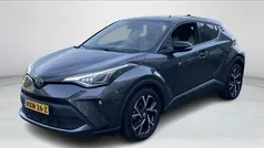 Gebruikt 2023 Toyota C-HR Executive SUV | € 30.900 (Eerlijke prijs)