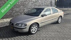 Gebruikt 2001 Volvo S60 Sedan | € 1.950 (Eerlijke prijs)