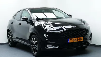 Zwart Occasion 2023 Ford Puma ST-Line X SUV | € 20.944 (Goede deal)