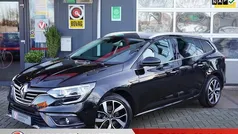 Zwart Gebruikt 2020 Renault Mégane GrandTour Bose Edition Stationwagen | € 14.750 (Eerlijke prijs)