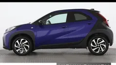 Blauw Nieuw 2025 Toyota Aygo Pulse Hatchback | € 21.950 (Eerlijke prijs)