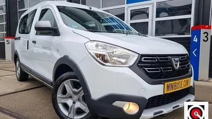 Gebruikt 2019 Dacia Dokker Stepway MPV | € 16.450 (Eerlijke prijs)