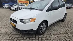 Wit Gebruikt 2009 Mitsubishi Colt Edition Hatchback | € 2.350 (Eerlijke prijs)