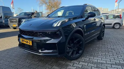 Occasion Lynk & Co 01 180 PK (132 kW) 2023 Zwart (metallic) SUV