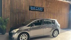 Grijs Gebruikt 2010 Toyota Verso Business Edition MPV | € 8.495 (Goede deal)