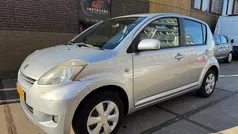 Grijs Gebruikt 2008 Daihatsu Sirion Hatchback | € 2.950 (Eerlijke prijs)