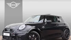 Zwart Gebruikt 2024 Mini John Cooper Works Comfort Hatchback | € 33.950 (Super prijs)