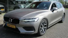 Grijs, metallic lak Gebruikt 2020 Volvo V60 Inscription Stationwagen | € 26.900 (Goede deal)
