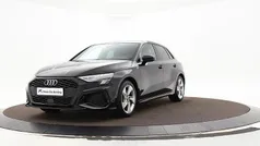 Zwart, metallic lak Gebruikt 2024 Audi A3 Sportback Design Hatchback | € 35.940 (Eerlijke prijs)