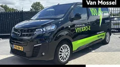 Gebruikt 2023 Opel Vivaro-e Combi Van | € 29.900 (Goede deal)