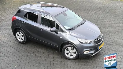 Grijs Gebruikt 2017 Opel Mokka X Edition SUV | € 14.845 (Eerlijke prijs)