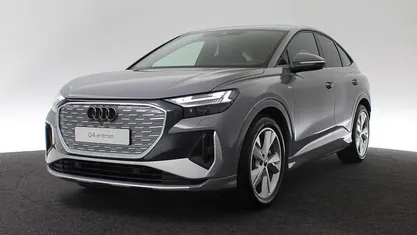 Grijs Nieuw 2025 Audi Q4 e-tron Competition SUV | € 52.500 (Eerlijke prijs)