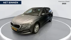Gebruikt 2023 Skoda Octavia Business Line Stationwagen | € 23.840 (Eerlijke prijs)