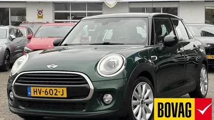 Occasion Mini Cooper Business 136 PK (100 kW) 2016 Groen Hatchback