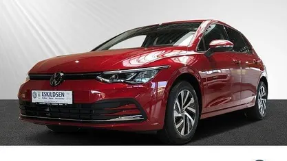 Occasion 2023 VW Golf VIII Active Hatchback | € 26.378 (Goede deal)