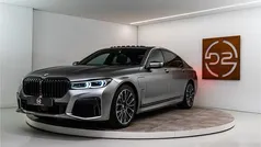 Grijs Gebruikt 2020 BMW 745e Executive Sedan | € 54.980 (Eerlijke prijs)