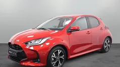 Rood Gebruikt 2024 Toyota Yaris Edition Hatchback | € 24.893 (Eerlijke prijs)