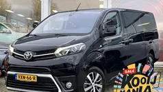 Diamond black metallic (zwart metallic) Gebruikt 2023 Toyota Proace Verso Stationwagen | € 39.900 (Eerlijke prijs)