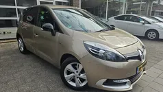Grijs Gebruikt 2015 Renault Scénic III LIMITED MPV | € 7.950 (Goede deal)