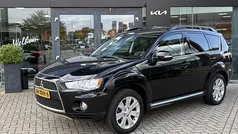 Zwart Gebruikt 2012 Mitsubishi Outlander Edition SUV | € 12.990 (Goede deal)