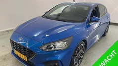 Blauw Gebruikt 2021 Ford Focus Business Edition Hatchback | € 19.499 (Eerlijke prijs)