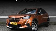 Oranje Gebruikt 2023 Peugeot e-2008 Active SUV | € 21.495 (Goede deal)