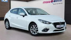 Wit Gebruikt 2016 Mazda 3 Hatchback | € 16.950 (Eerlijke prijs)
