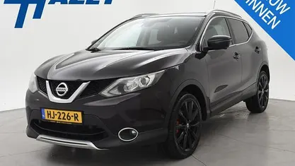 Paars Gebruikt 2015 Nissan Qashqai Tekna+ SUV | € 9.950 (Super prijs)