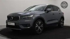 Grijs Gebruikt 2021 Volvo XC40 Momentum SUV | € 33.900 (Eerlijke prijs)