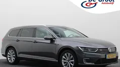 Grijs Gebruikt 2016 VW Passat GTE Stationwagen | € 16.950 (Eerlijke prijs)