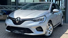 Gebruikt 2022 Renault Clio V Business Hatchback | € 13.950 (Super prijs)