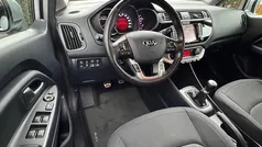 Grijs Gebruikt 2016 Kia Rio Hatchback | € 8.950 (Eerlijke prijs)