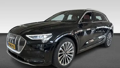 Zwart Gebruikt 2021 Audi e-tron Advanced SUV | € 30.490 (Eerlijke prijs)
