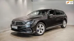 Grijs Gebruikt 2020 VW Passat Business Stationwagen | € 21.495 (Goede deal)