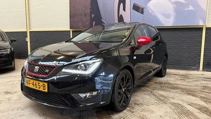 Occasion 2017 Seat Ibiza CONNECT Hatchback | € 9.750 (Eerlijke prijs)