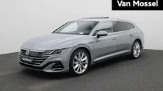 Zwart Gebruikt 2022 VW Arteon Pro Hatchback | € 34.900 (Eerlijke prijs)
