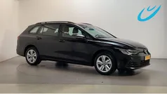 Gebruikt 2023 VW Golf VIII Life Stationwagen | € 20.400 (Eerlijke prijs)