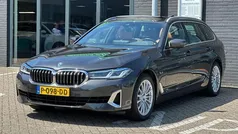 Grijs Gebruikt 2022 BMW 530e Stationwagen | € 35.999 (Super prijs)