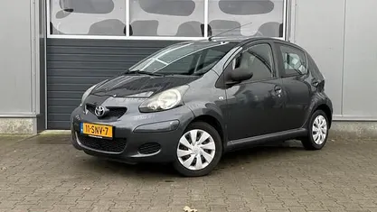 Gebruikt 2011 Toyota Aygo Comfort Hatchback | € 2.885 (Eerlijke prijs)