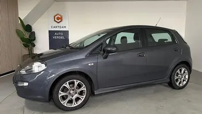 Grijs Occasion 2014 Fiat Punto Evo Street Hatchback | € 5.250 (Eerlijke prijs)