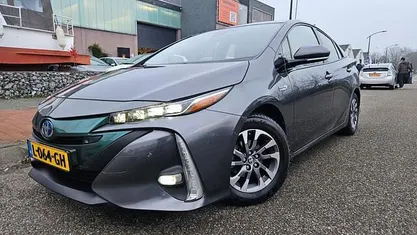 Gebruikt 2018 Toyota Prius Business Edition Hatchback | € 18.650 (Eerlijke prijs)