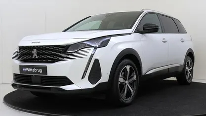 Gebruikt 2022 Peugeot 5008 Allure SUV | € 25.000 (Eerlijke prijs)