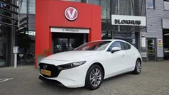 Wit Gebruikt 2021 Mazda 3 Hatchback | € 21.690 (Eerlijke prijs)